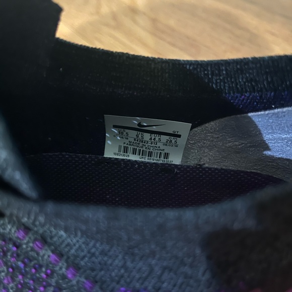 Men’s size 10.5 Nike Vapermax - Picture 4 of 4